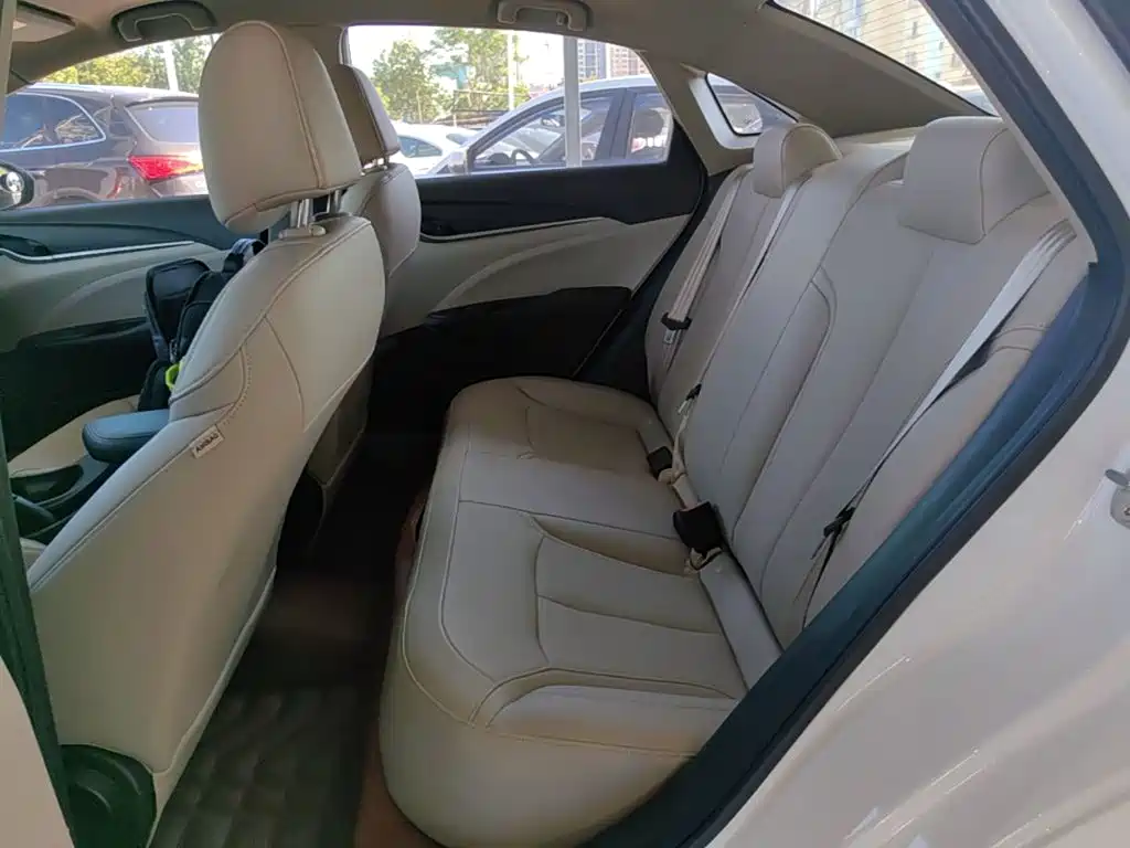 Buick Excelle — миниатюра 17