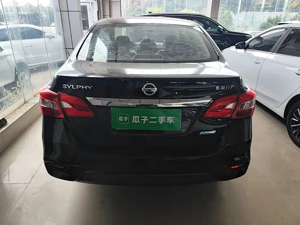 Nissan Sylphy — миниатюра 6