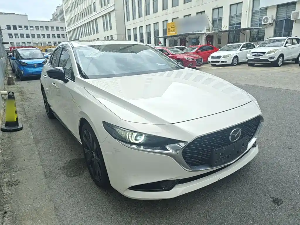 Mazda 3 Axela — миниатюра 4
