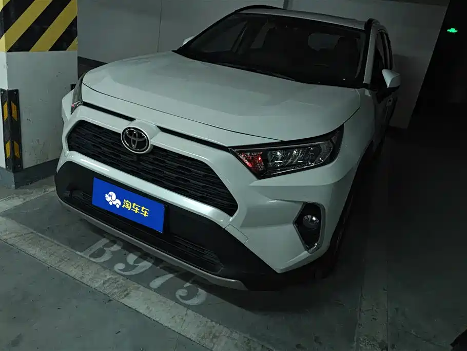 TOYOTA RAV4 RONGFANG