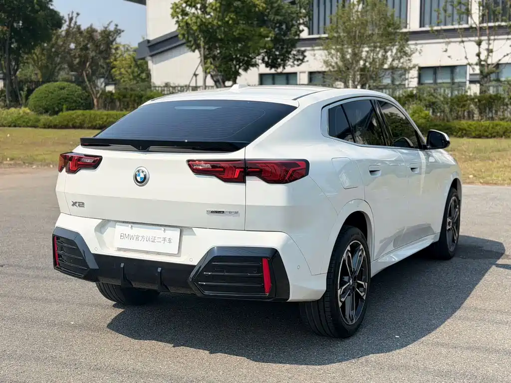 BMW X2 (Import) — миниатюра 5