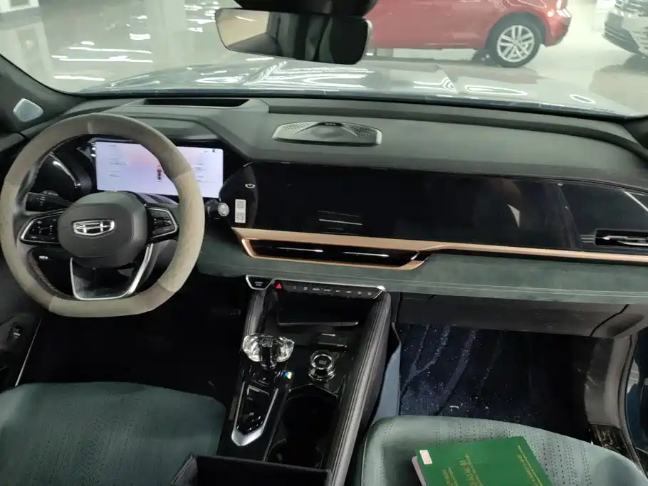 Geely Xingyue L — миниатюра 12