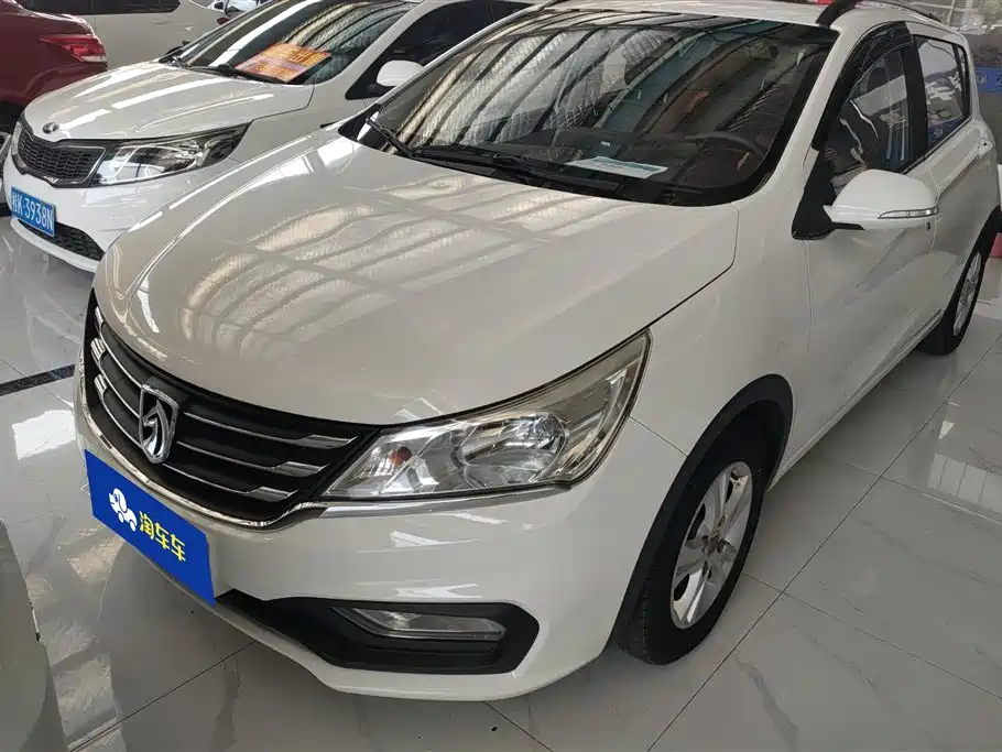 Купить Baojun 310