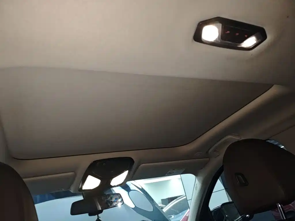 BMW 3 Series — миниатюра 18