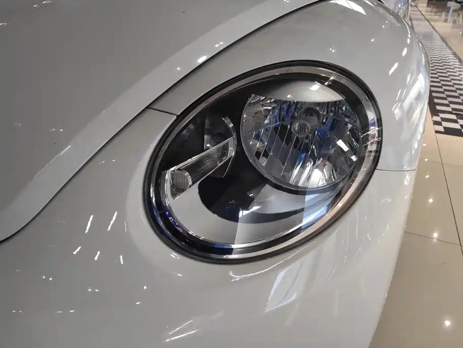 Volkswagen Beetle — миниатюра 5