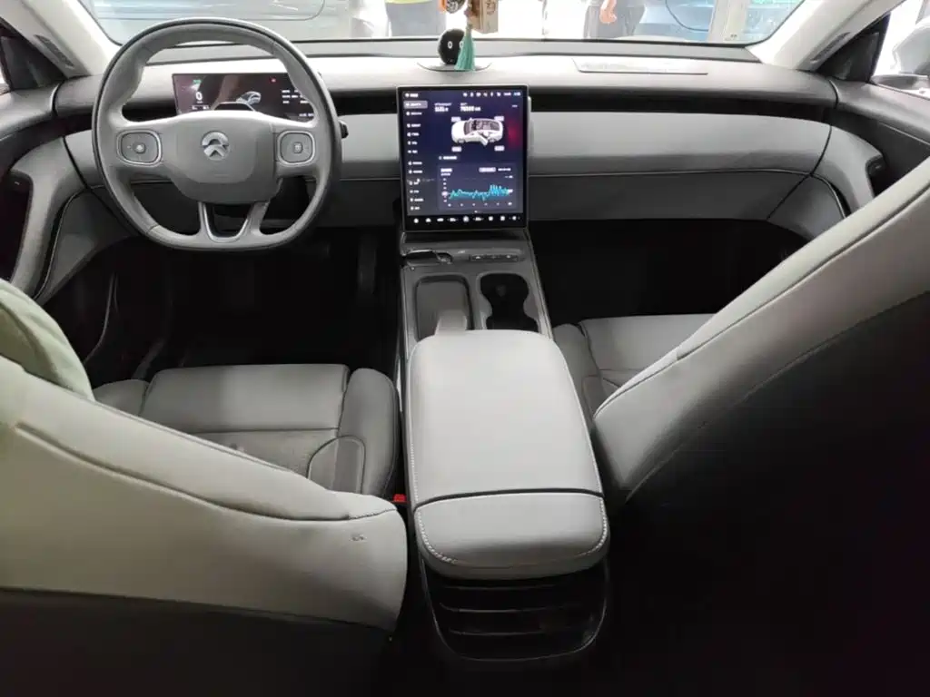 NIO ET5 — миниатюра 10