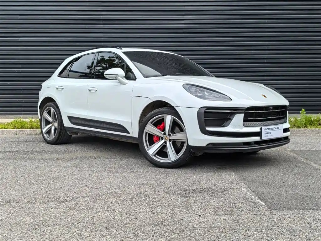 Porsche Macan 2022