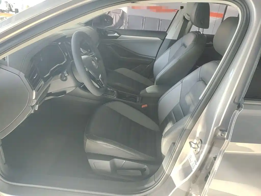 Volkswagen Sagitar — миниатюра 15