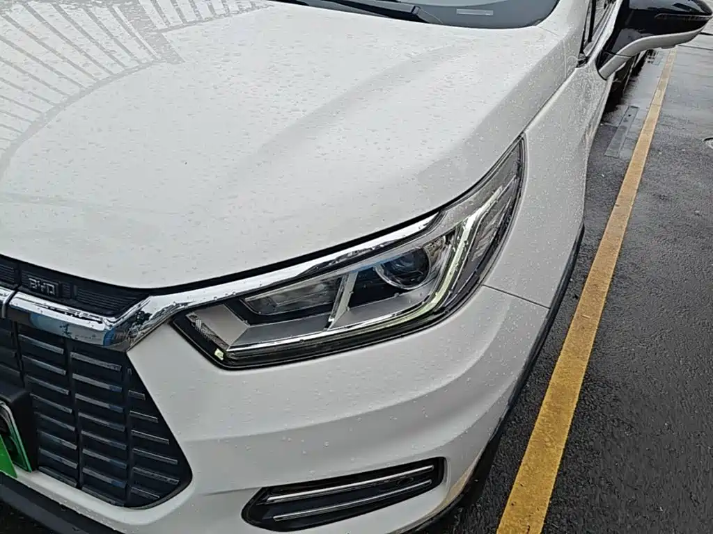 BYD Yuan EV — миниатюра 24