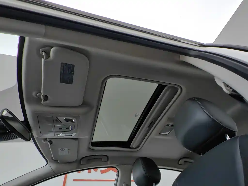 Nissan Sylphy — миниатюра 14