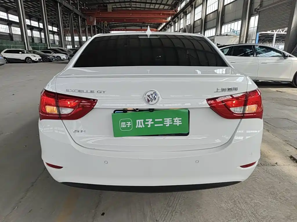 Buick Excelle — миниатюра 6