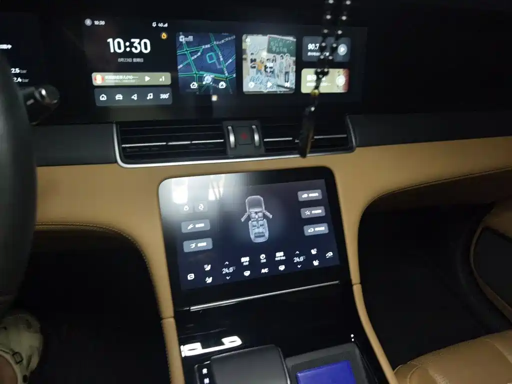 Li Auto Li ONE — миниатюра 14