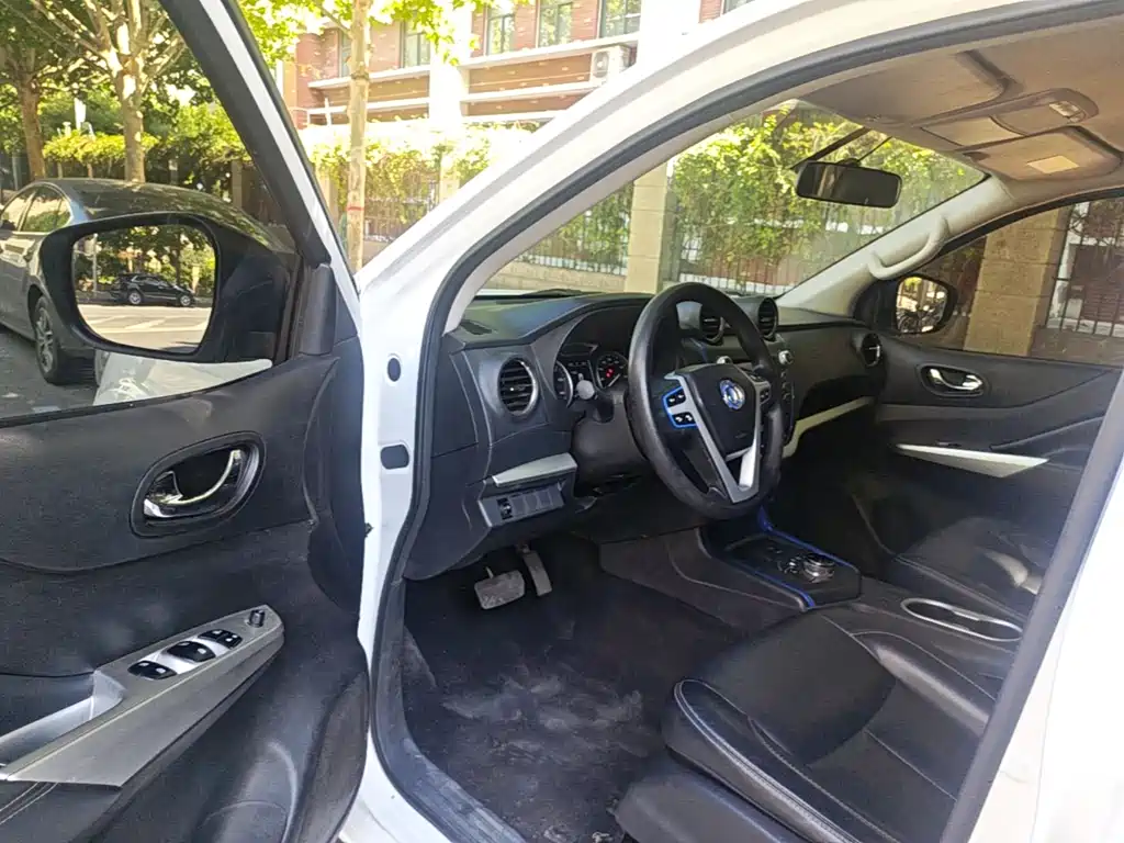 Dongfeng Rich 6 New Energy — миниатюра 7