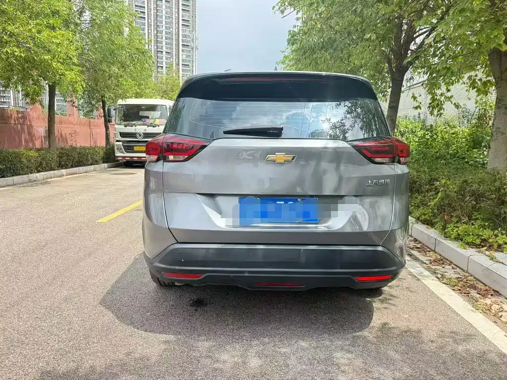 Chevrolet Volando — миниатюра 4