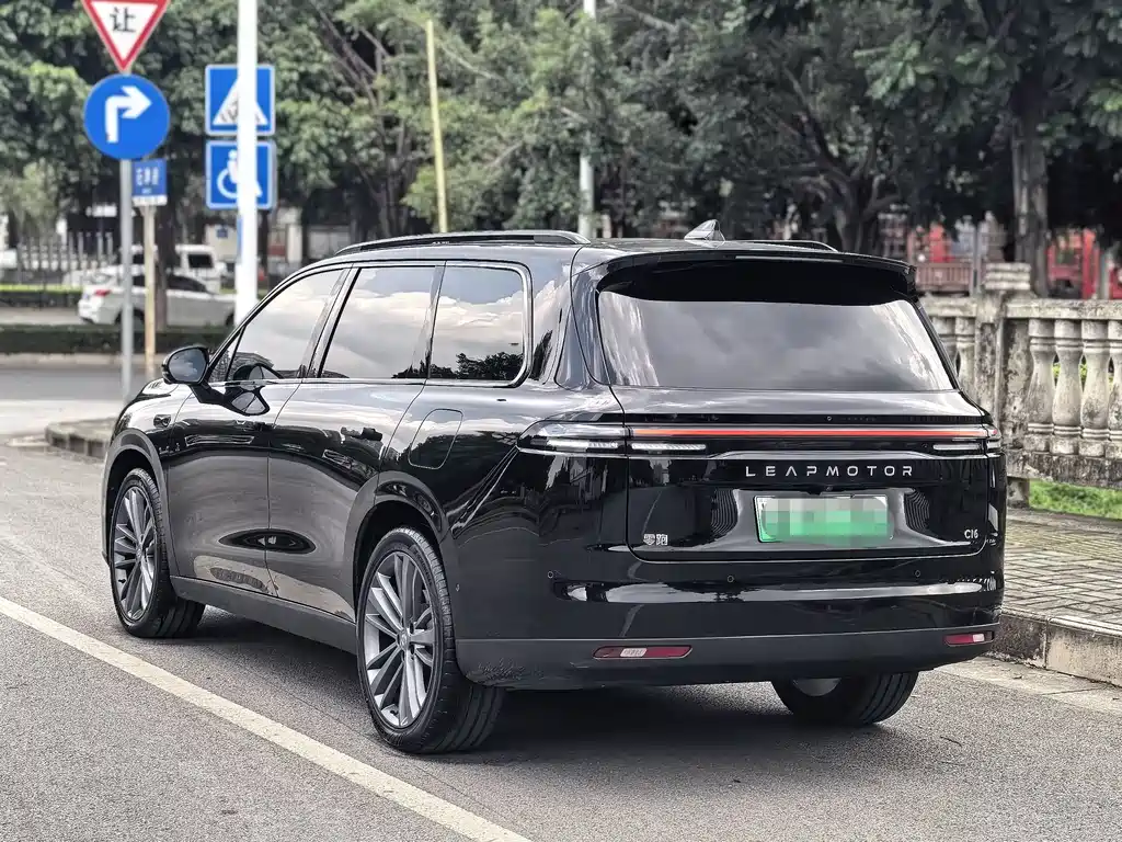 Leapmotor Leapmotor C16 — миниатюра 6
