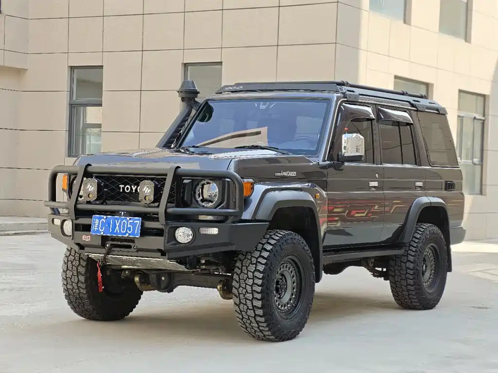 Toyota Land Cruiser 2024