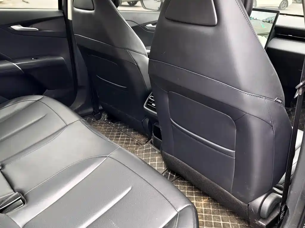 Changan Eado — миниатюра 7