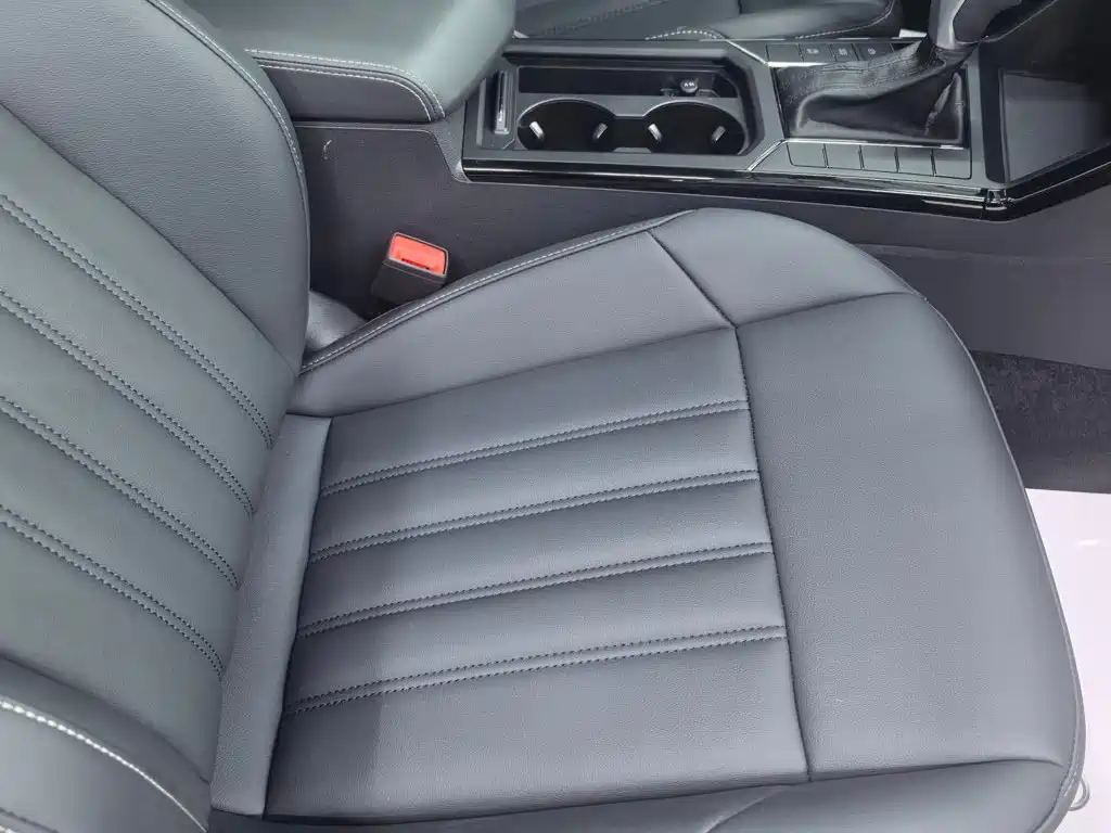 Volkswagen Passat — миниатюра 3