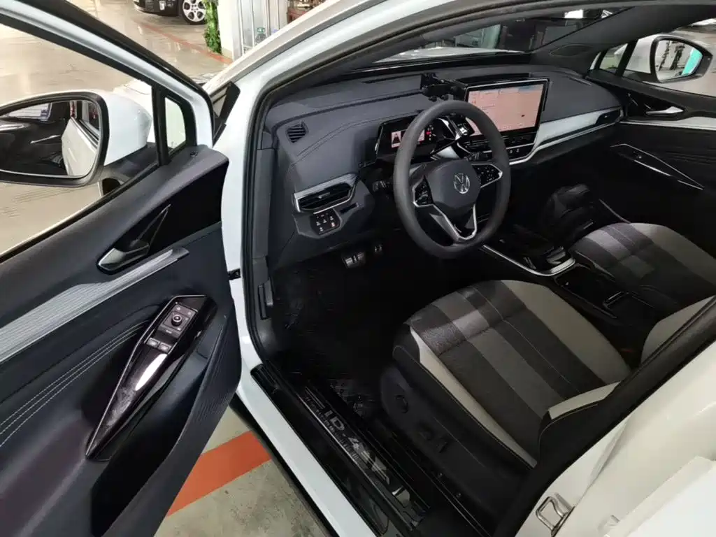 Volkswagen ID.4 Crozz — миниатюра 16