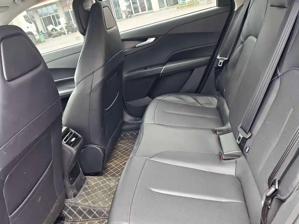 Changan Eado — миниатюра 5