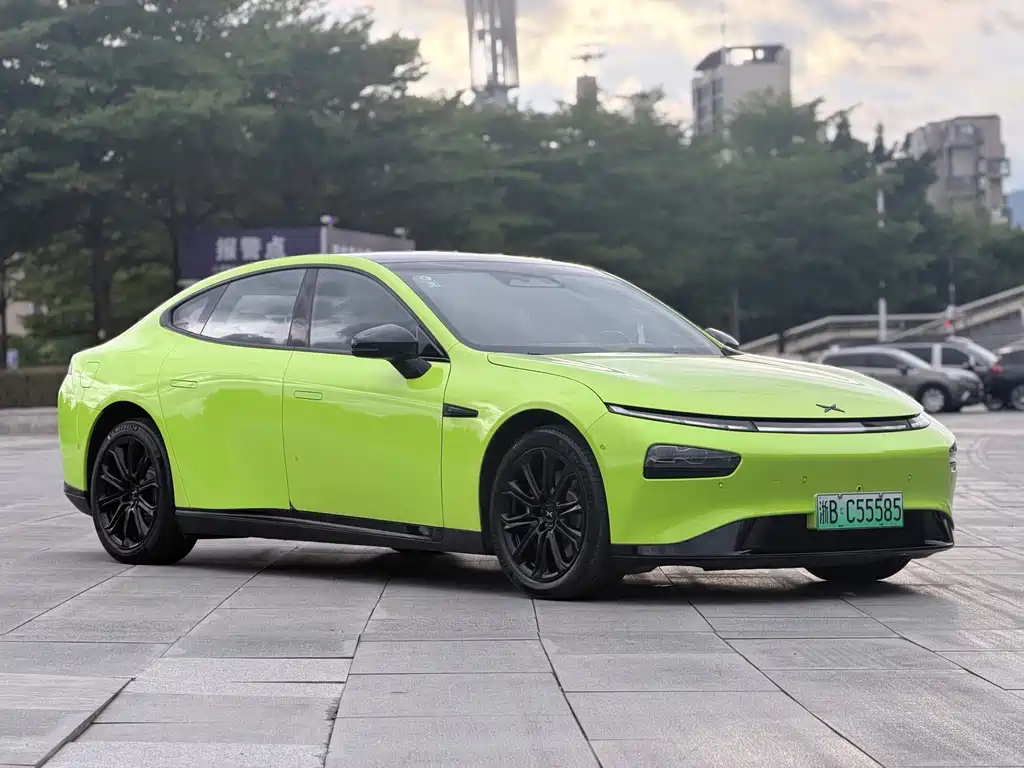 XPeng P7 — миниатюра 4