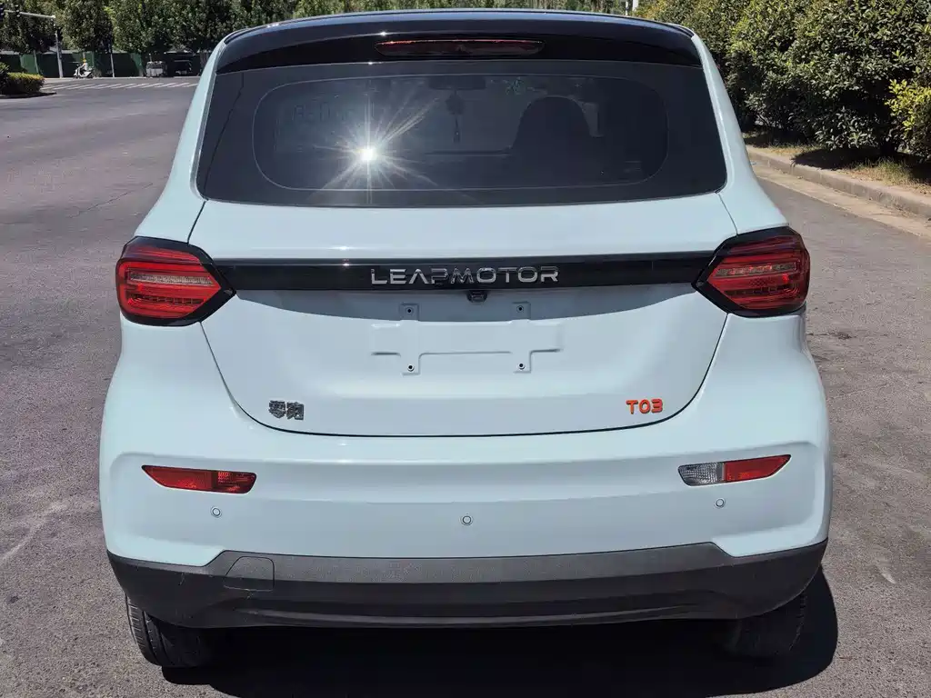 Leapmotor Leapmotor T03 — миниатюра 5