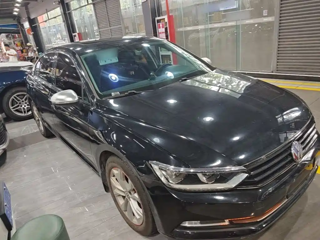 Volkswagen Magotan — миниатюра 4