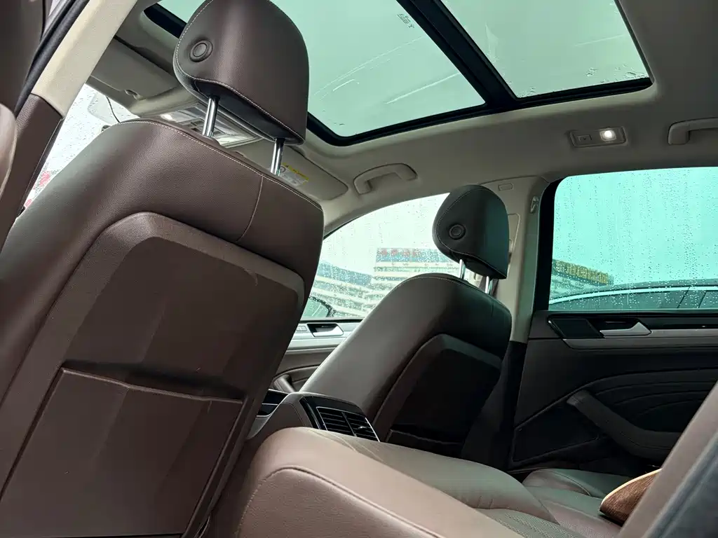 Volkswagen Phideon — миниатюра 14