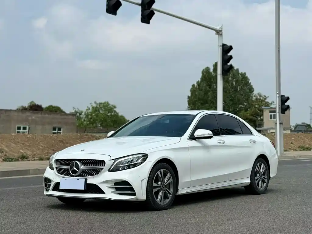 Купить Mercedes-Benz C-Class