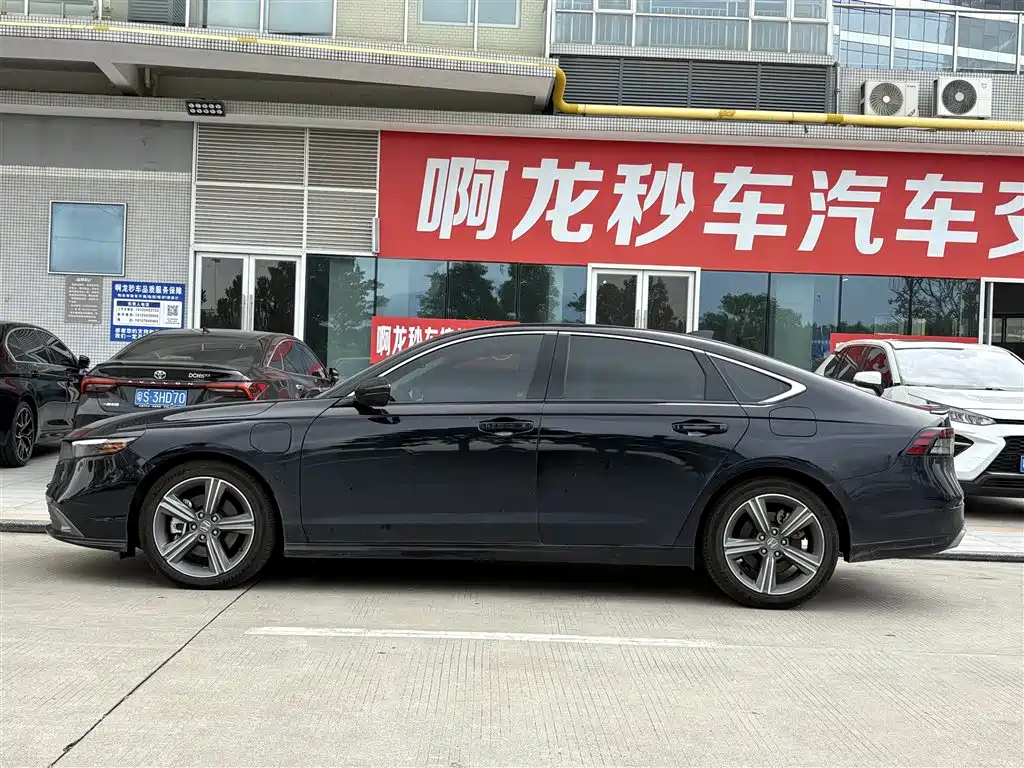 Honda Accord New Energy — миниатюра 3