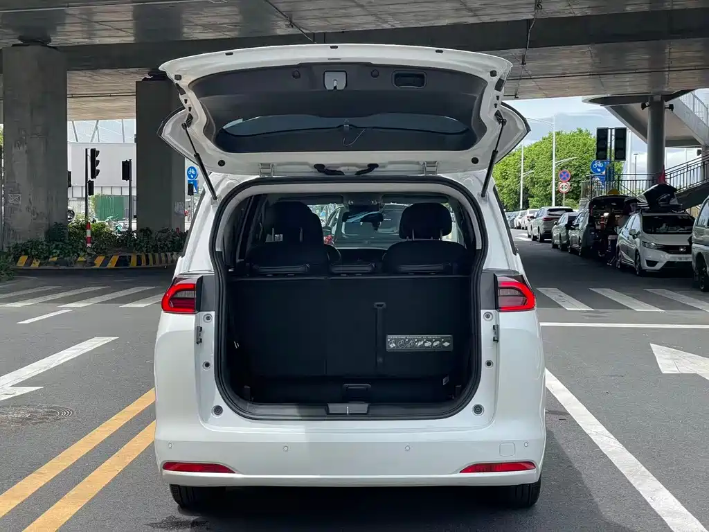 GAC Motor Trumpchi M6 — миниатюра 17