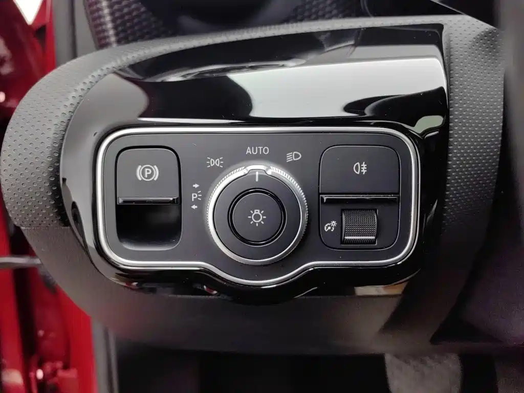 Mercedes-Benz A-Class — миниатюра 21