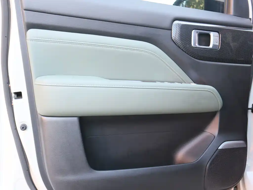 Baojun Yueye Plus — миниатюра 12