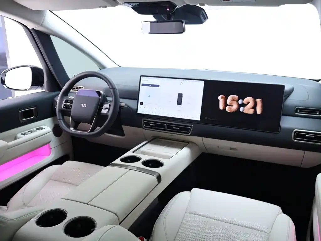 Li Auto Li MEGA — миниатюра 19