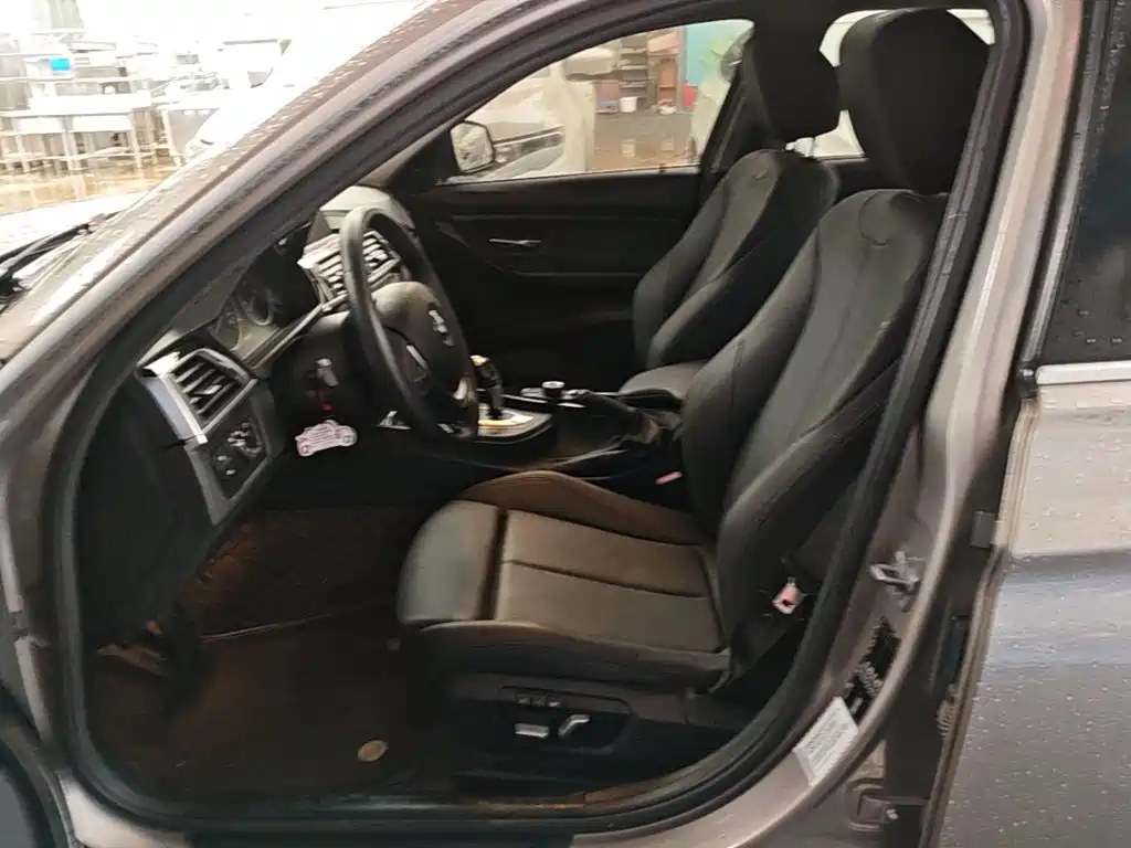 BMW 3 Series — миниатюра 15
