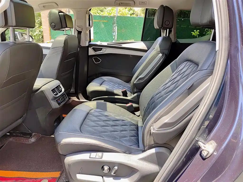 Volkswagen Viloran 2021 380TSI Luxury Pro