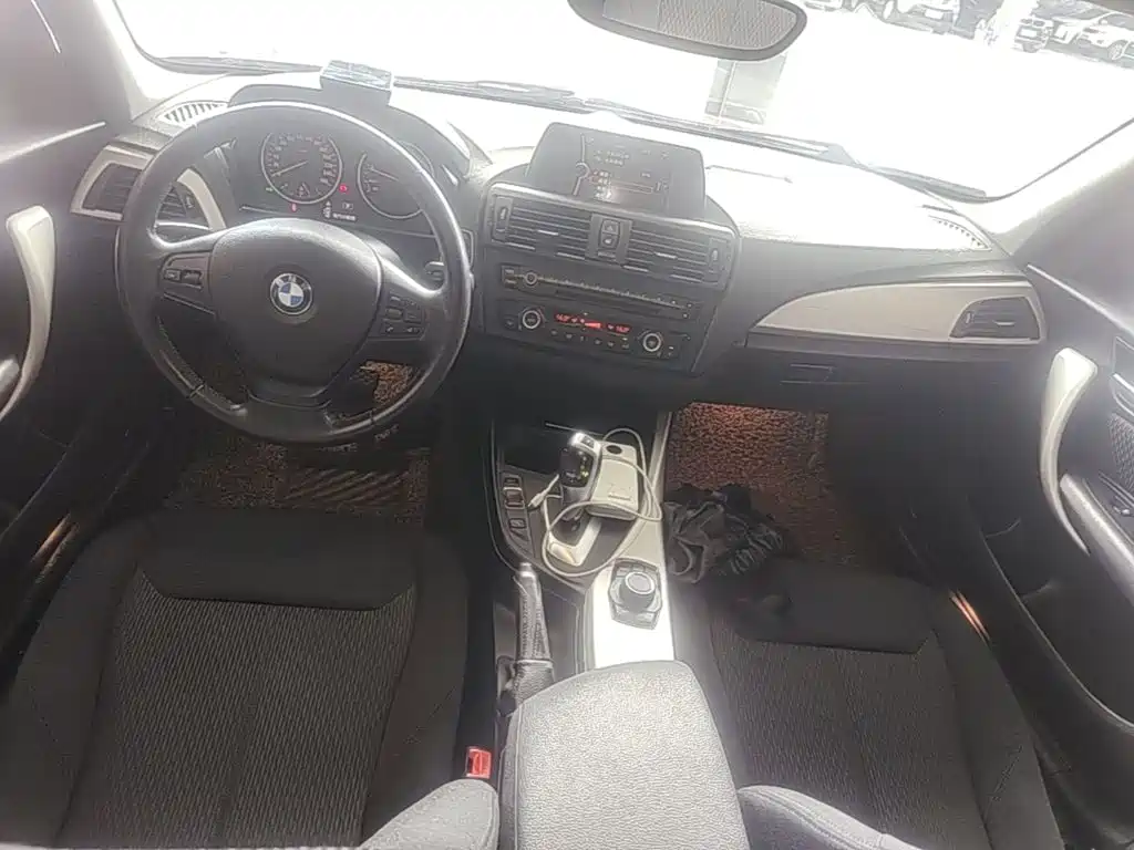 BMW 1 Series (Import) — миниатюра 10