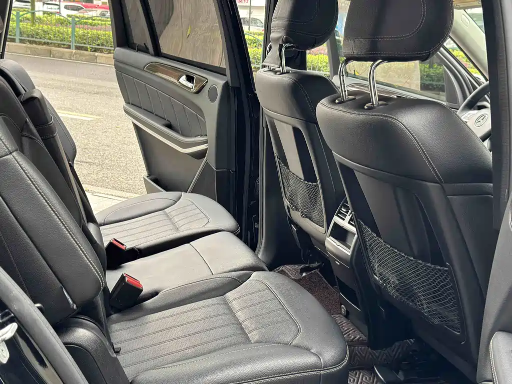 Mercedes-Benz GL-Class — миниатюра 4