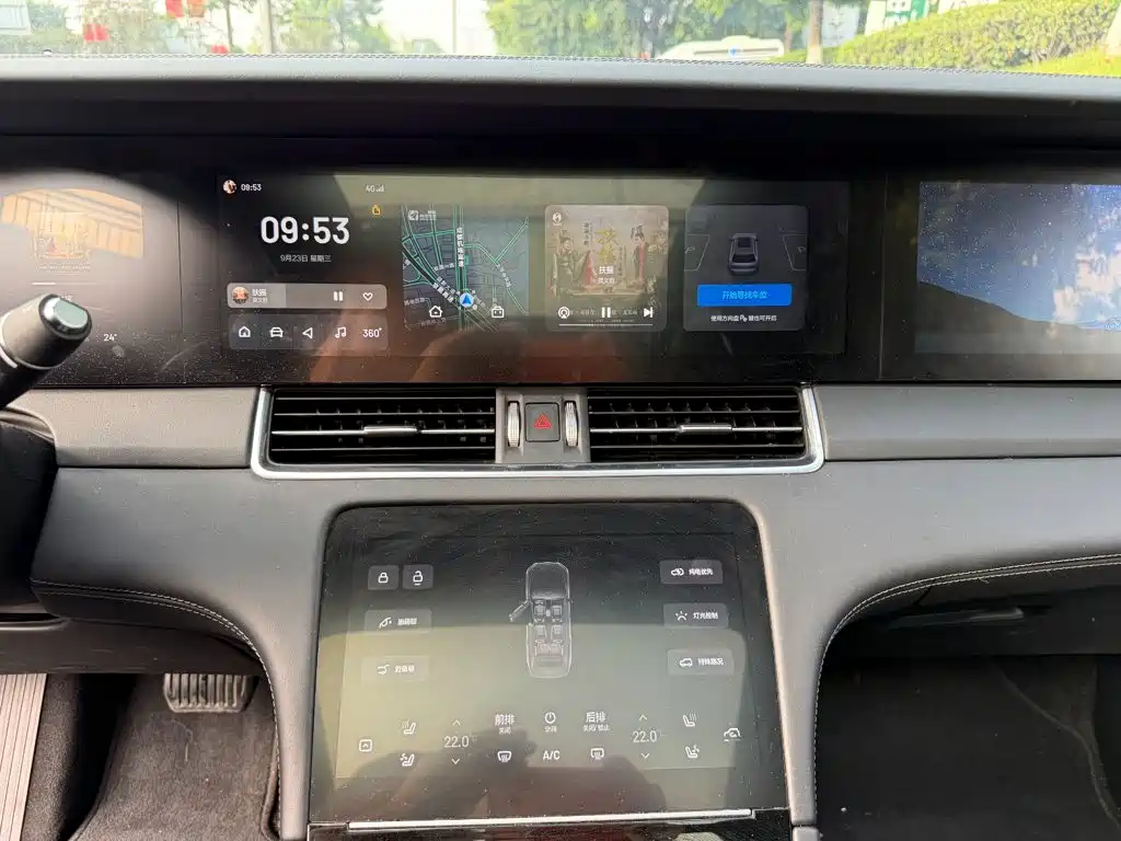 Li Auto Li ONE — миниатюра 10