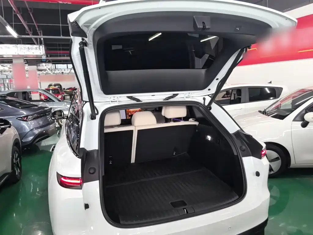 Li Auto Li i6 — миниатюра 19