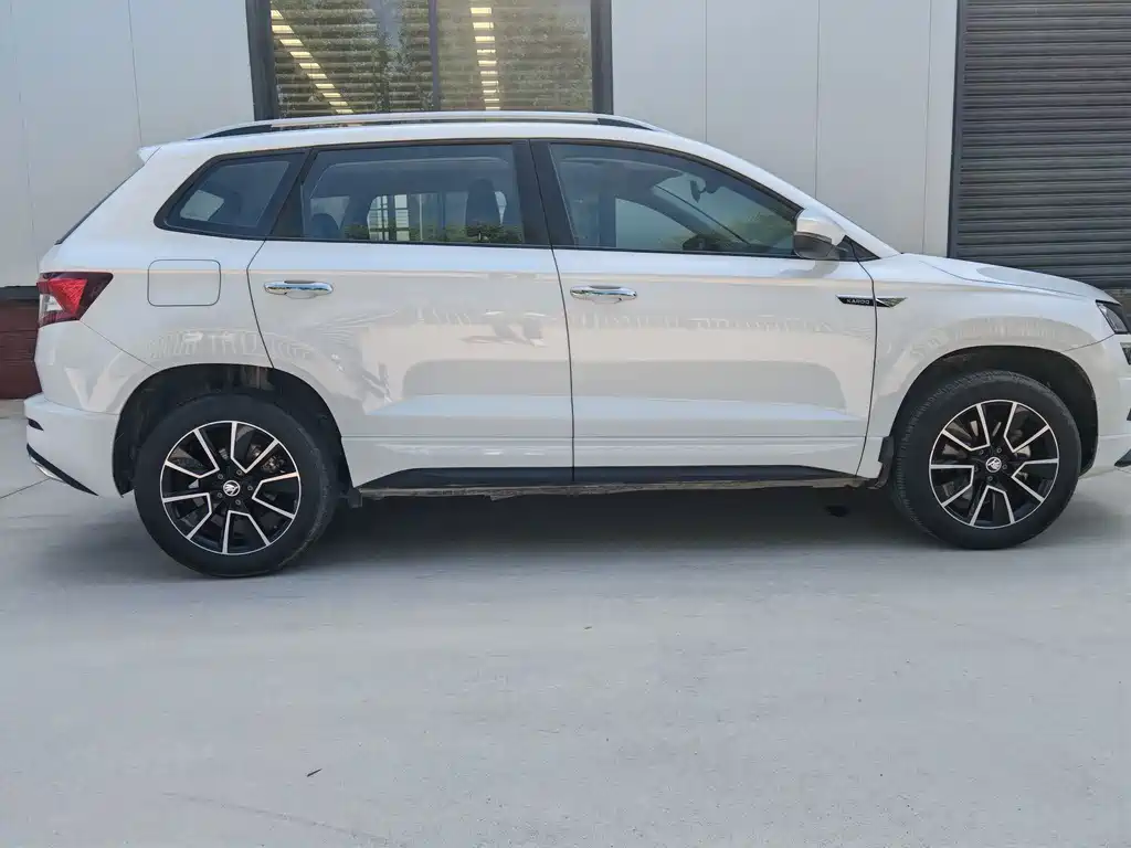 Skoda Karoq — миниатюра 4
