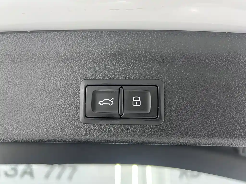Audi Q3 — миниатюра 19