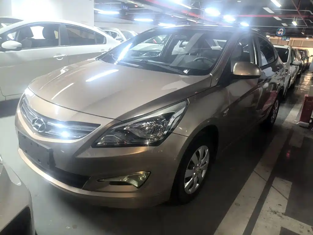 Hyundai Verna — миниатюра 2