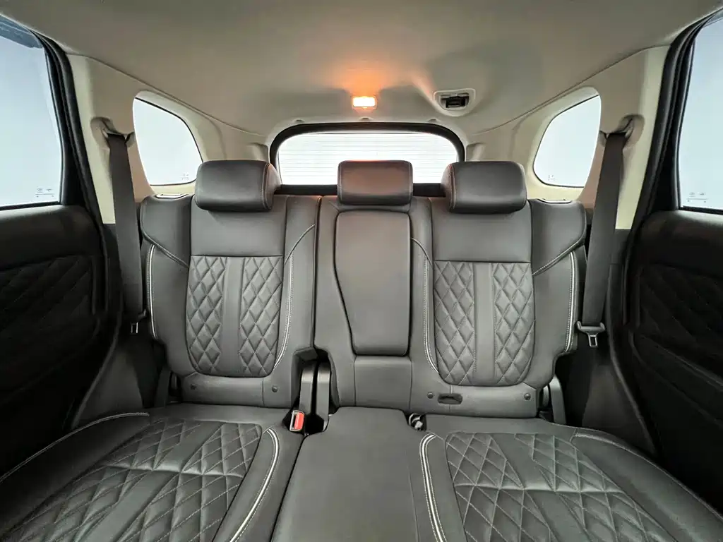 Mitsubishi Outlander — миниатюра 16