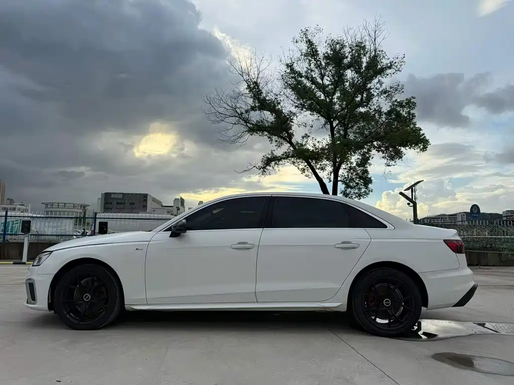 Audi A4L — миниатюра 3