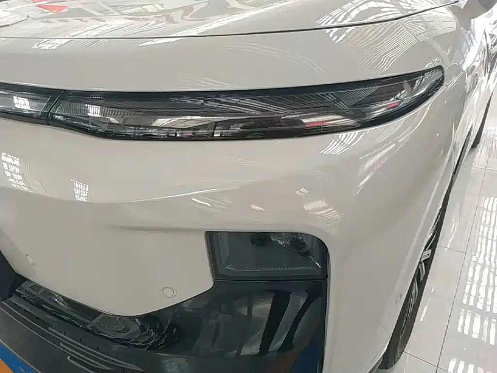 Leapmotor Leapmotor B10 — миниатюра 24
