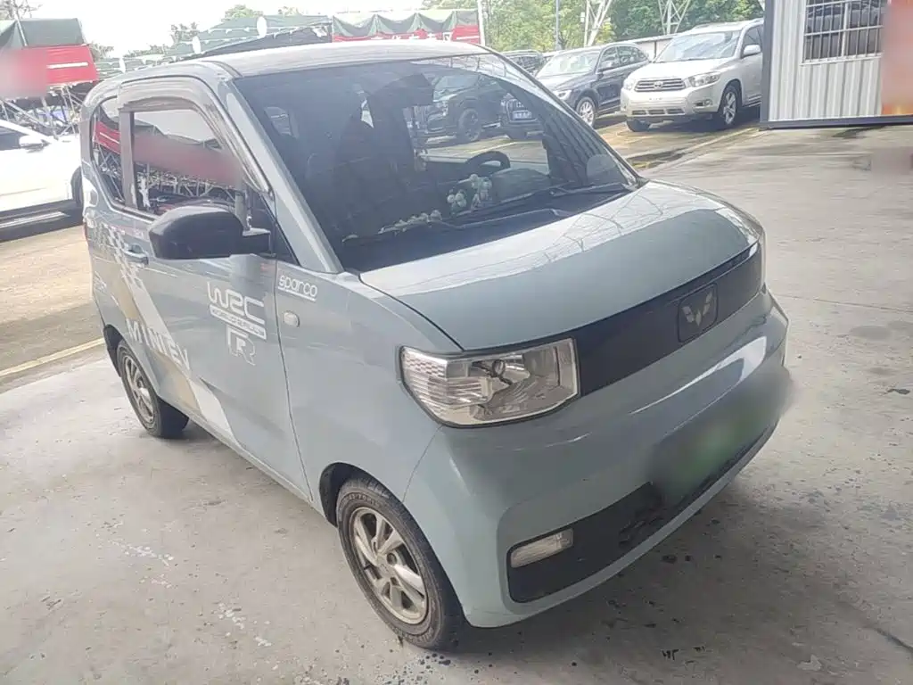 Wuling MINIEV — миниатюра 4