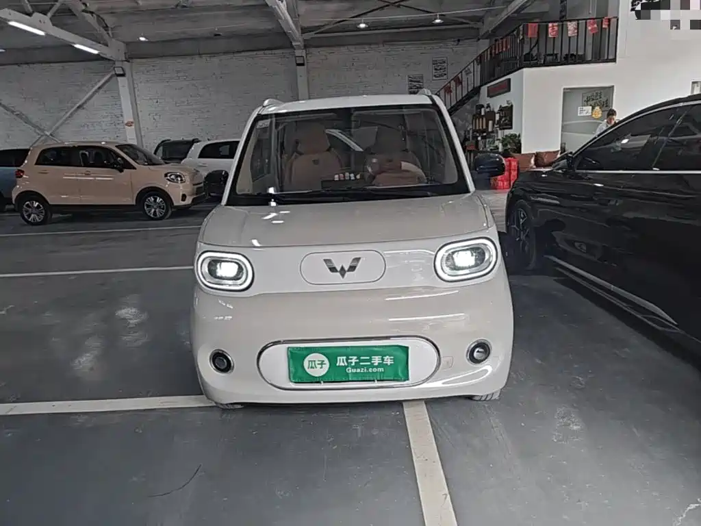 Wuling MINIEV — миниатюра 3