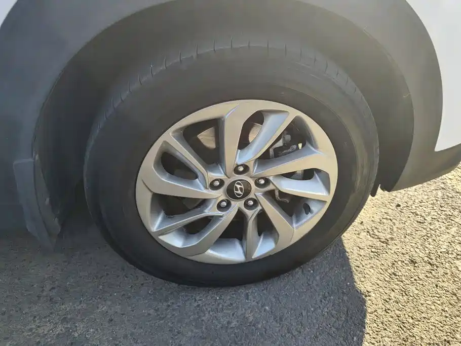 Hyundai Tucson — миниатюра 6