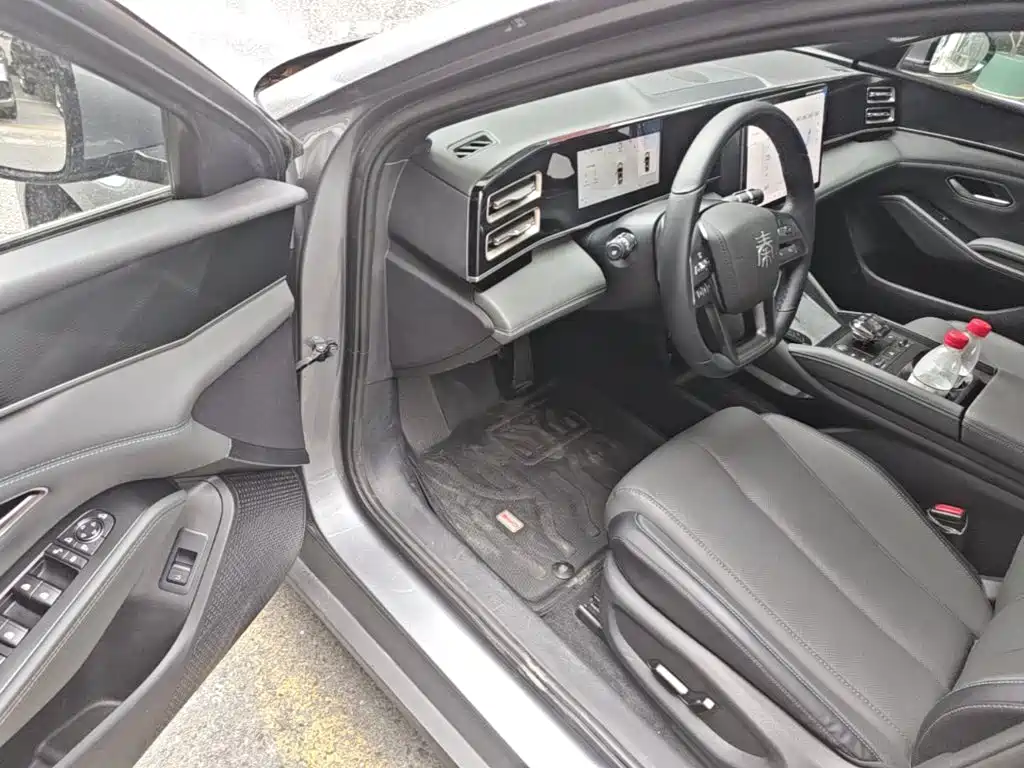 BYD Qin L — миниатюра 16